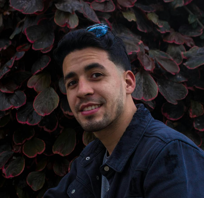 <em>Javi C.</em>